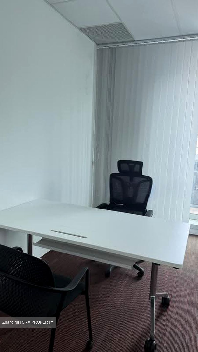 Sunshine Plaza (D7), Office #630586471